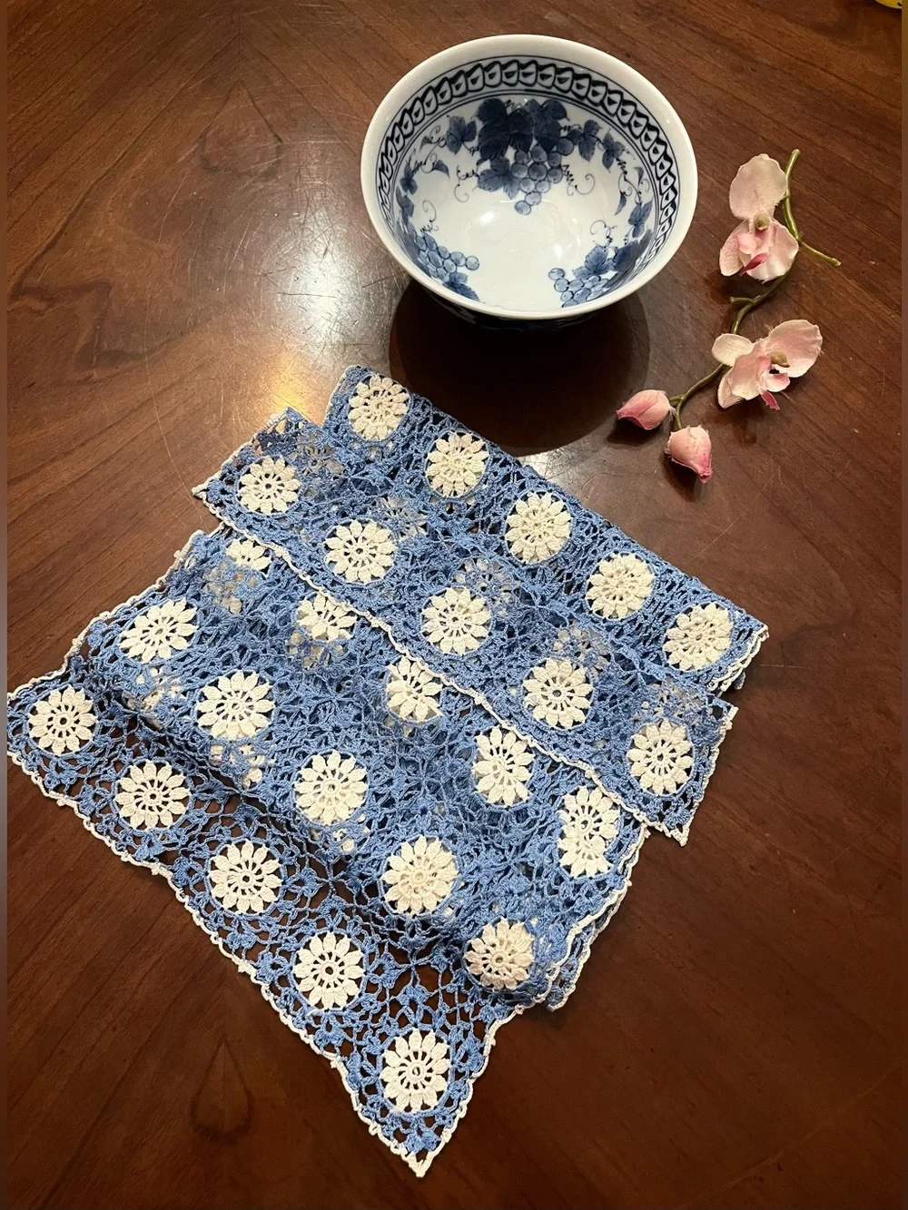 Handmade Blue & White Crochet vtg handmade